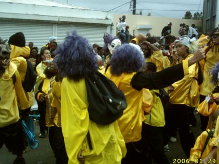 repr&eacute;sente sainta-rosa